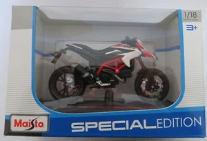 Ducati Hypermotard SP 2013 1:18 Die Cast Bike NEW Motorcycle Gift - Picture 1 of 1