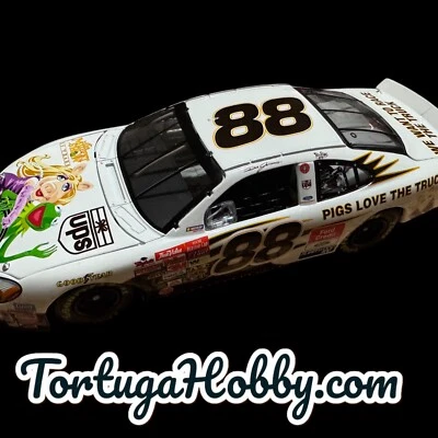 Dale Jarrett #88 2002 1/24 Action Elite Muppets 25 Anniversary 1499 of 2004 RCCA - Image 1 of 4