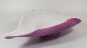Beautiful Large Art Glass Clam Shell Pink and White Stretched Bowl - Picture 1 of 5