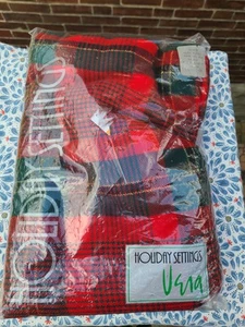 Vera Neumann Mantel Navidad Vacaciones 60" x 84" Rojo Cuadros Verde NUEVO STOCK ANTIGUO - Imagen 1 de 14