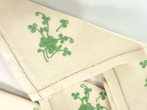 4 Napkins Set Dark Cream And Green Irish Linen Shamrock Embroidered 25cm - Picture 1 of 6