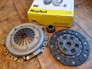 RENAULT 5 GT TURBO LUK 3 PIECE CLUTCH KIT TRANSMISSION GEARBOX PLATE BEARING - Picture 1 of 1