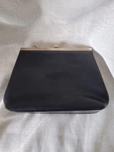 Jane Shilton Vintage Club House. Navy Handbag Wirh Chain Strap. - Picture 1 of 8