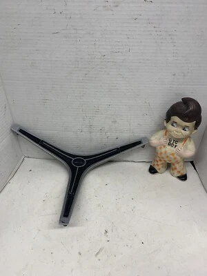 AMC Javelin 1968 1969 3 radios volante bocina barra 3191628 botón Foto 1 de 4