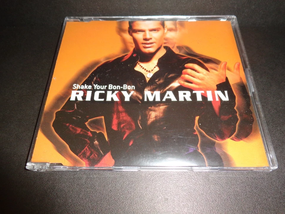 SHAKE YOUR BON-BON by RICKY MARTIN-Rare Collectible Maxi Single w/ Maria--CD - Image 1 of 4