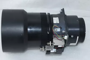 *Sanyo LNS-M02(Panasonic ET-ELM02)*3,4-4,5:1 Beamer Objektiv Optik Eiki Christie - Picture 1 of 1