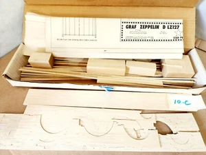 Star Pro GZ-127 Graf Zeppelin LZ127 Balsa 30" Vitrinenmodell - Bild 1 von 6
