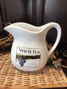 Jarra de jugo de uva Welch’s Mccoy Pottery vintage # 365 publicidad de una pinta - Imagen 1 de 7