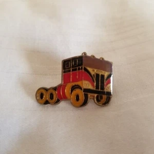 Red Black Semi Truck Trucker Enamel Pin - Picture 1 of 3
