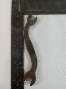 VTG 10" Antique S Shaped Double Open-Ended Wrench 5/8" & 3/4" Locomotive Auto - Picture 1 of 5