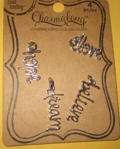 Charmalong vierteiliges Charm Set. LIEBE, HOFFE, GLAUBE, TRÄUME. Neu auf Karte - Bild 1 von 6