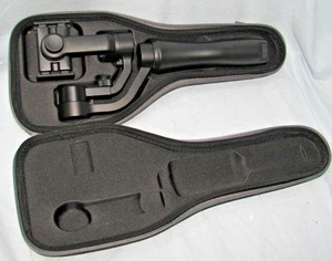 ZHIYUN Smooth-Q 3-Axis Handheld Smartphone Gimbal Stabilizer Black & Silver Case - Picture 1 of 4