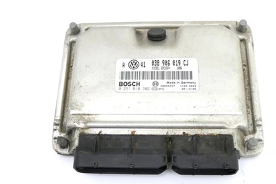 VW Golf 4 Centralina Motore 1,9 TDI AJM 85KW 038906019CJ - Immagine 1 di 2