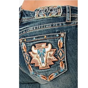 Jeans bootcut Grace in LA Skull and Feathers EB61886CH - Imagen 1 de 3