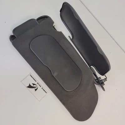 2000-2005 Buick Lesabre Dual Sun Visor Passenger Side w/Light Mirror Black OEM - Image 1 of 4