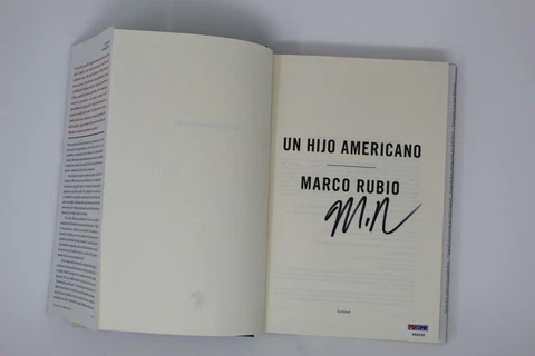 SENATOR MARCO RUBIO SIGNED AUTOGRAPH "UN HIJO AMERICANO" BOOK - PRESIDENT? PSA Cover