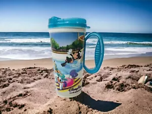 Taza de viaje de recarga para parques acuáticos de parques acuáticos de Disney Let The Memories Begin Whirley 16 oz - Imagen 1 de 8