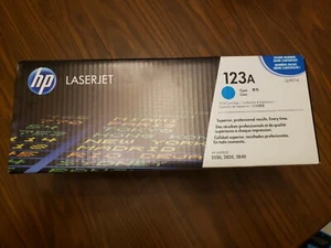 *NEW* *Sealed* Q3971A Genuine HP Cyan Toner Color LaserJet 2550 2840 2820 - Picture 1 of 7