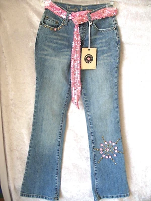NUEVO Pantalones de mezclilla ajustados azules estrella vainilla talla 10 para niñas con cinturón de lentejuelas rosadas Foto 1 de 4