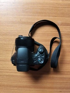 SONY Cybershot DSC-HX300 Full HD 20.4MP Digital Camera 50x Optical Zoom Tilt LCD - Picture 1 of 7