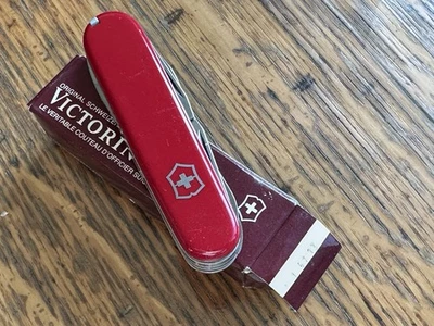 VICTORINOX SWISS ARMY 1.47.13 Fieldmaster, NIB Approx 1992 Vintage - Image 1 of 4