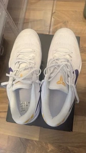 Kobe 8 „home“ Size 12US 46EU. Condition 8.5/10 Used 4x For Balling - Bild 1 von 5