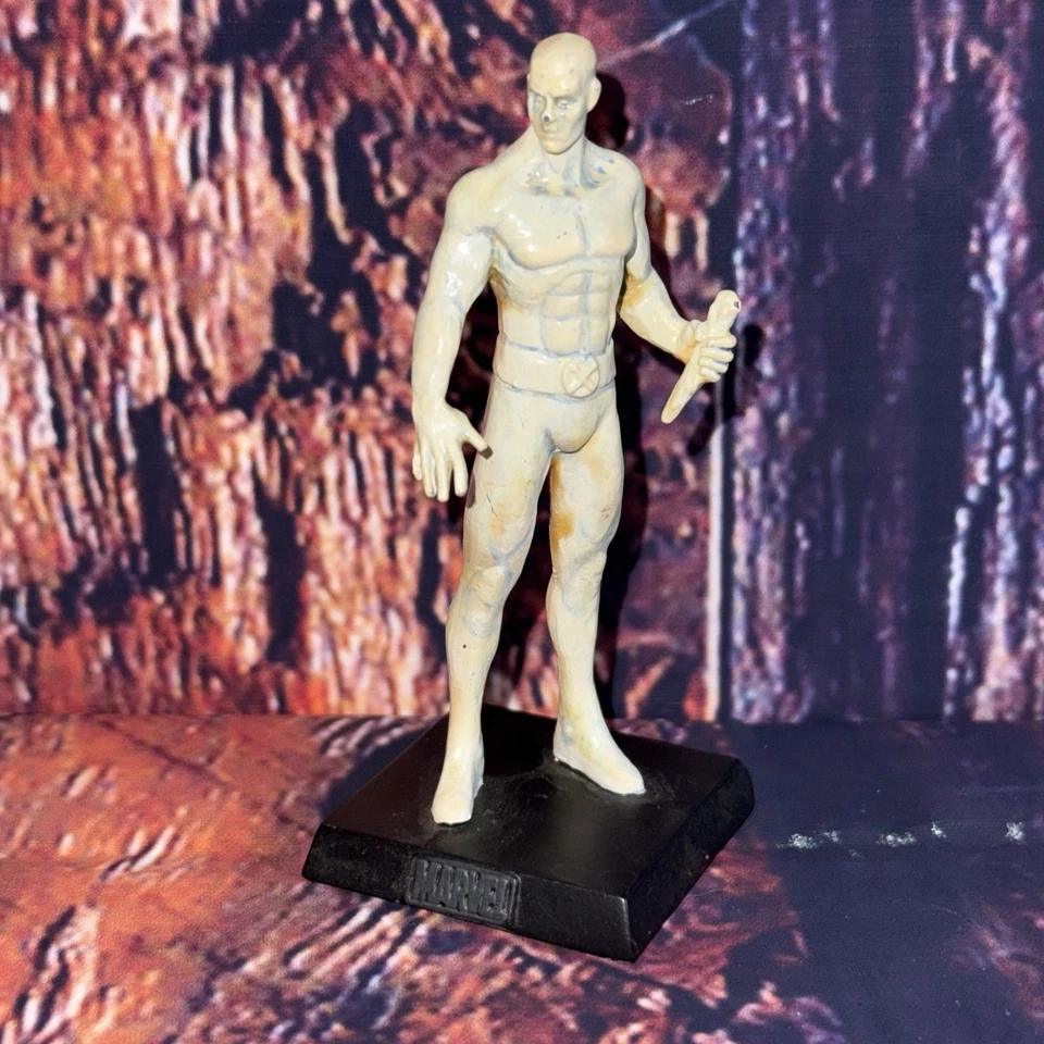 Estátua colecionável Eaglemoss 2006 Marvel Iceman #33 Die-Cast APE/6378 - Imagem 1 de 4