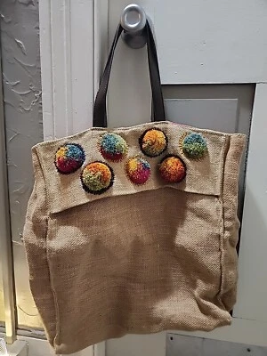 Bolsa de ombro Merona Target Brand Pom Pom usada ótimo estado  - Imagem 1 de 4