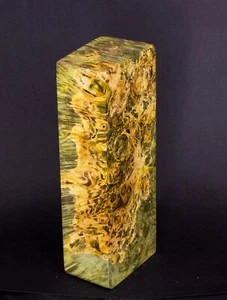 ALBINO MAPLE BURL IN SWAMP GREEN COLOR STABILISATION 131*51*30 mm - Picture 1 of 2