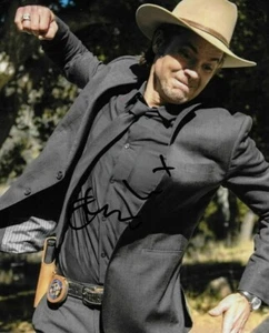 Timothy Olyphant Autographed 8 x 10 Glossy Photo Reproduction - Picture 1 of 1