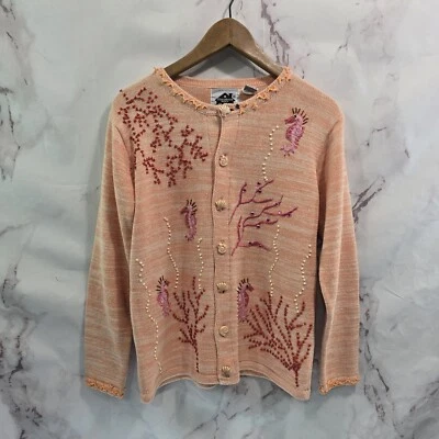 Suéter de punto Storybook para mujer pequeño coral océano caballito de mar amonita cárdigan  Foto 1 de 4