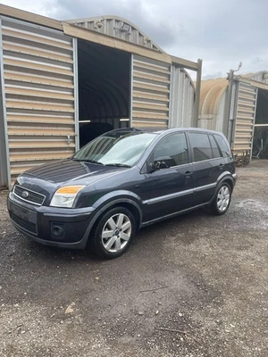 Ford Fusion 1.6 TDCi 2008 diésel manual de 5 velocidades usado tuerca de rueda coche completo Foto 1 de 4