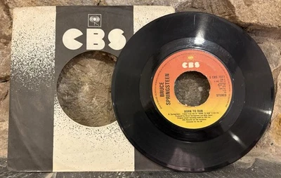 Bruce Springsteen – Born To Run - 7" Vinyl Single 1975 CBS Records S CBS 7077 - Image 1 of 4