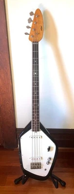 Vintage Vox Phantom IV V210 Bass - the “Fang” Bass from the 60’s! - Image 1 of 4