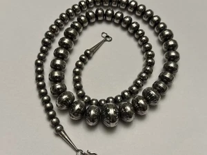 "Collar de perlas navajo de colección navajo de plata esterlina 925 graduada grabada 30"" de largo" - Imagen 1 de 8