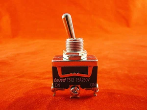 INTERRUPTOR DE ENCENDIDO T5-12B 15A 250VAC (TERMINAL DE TORNILLO) - Imagen 1 de 2