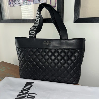 Stunner*** Bolso de Hombro Acolchado Love Moschino Rojo Dorado (Nuevo) Foto 1 de 4