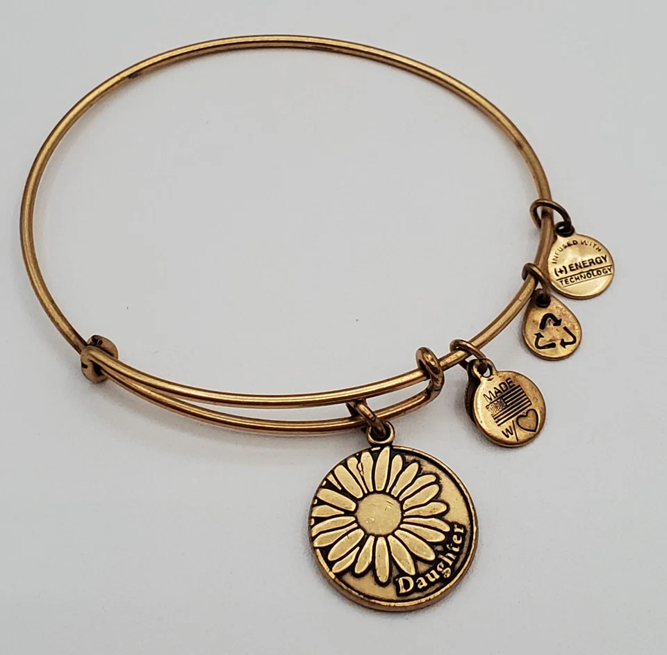 Brazalete Ajustable Alex and Ani Hija Tono Dorado Dijes Margarita 2012 Foto 1 de 4