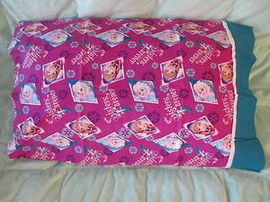 Funda de almohada estándar de algodón hecha a mano de Disney Frozen Elsa Anna Sisters - Imagen 1 de 2