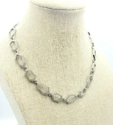 Collar Chloe and Isabel Moderno Mosaico Tono Plateado Estrás Original Precio de venta sugerido por el fabricante 58 USD Foto 1 de 4