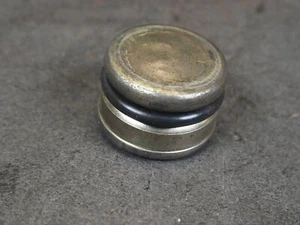 BOLT cap ASSY, FR.FORK YAMAHA XV535 Virago 90 1HX-23111-00 20123 - Picture 1 of 4