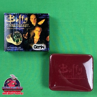 *MÍTICO RARO* NUEVO EN CAJA Anillo Buffy the Vampire Slayer Gema de Amara Réplica Chapado en Oro Foto 1 de 4