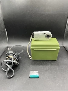 Sony Cyber Shot DSC-P100 5.1MP Digital Camera 3X Zoom W/ CHARGER - Picture 1 of 16