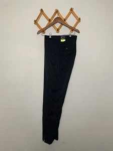 Neu mit Etikett Nike Herren-Golfhose schwarz Standard Passform Größe 36 W x 32 L  - Bild 1 von 6