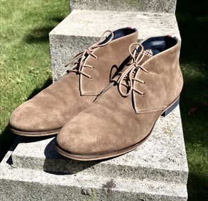 hilfiger desert boots