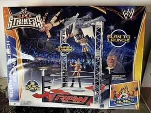 WWE RAW SUPER STRIKERS SLAM 'N LAUNCH ARENA WRESTLING RING PLAYET - Neuf - Photo 1/8