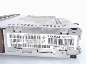 Autorradio original RENAULT MODUS PHASE 1 8200335068 - Imagen 1 de 9