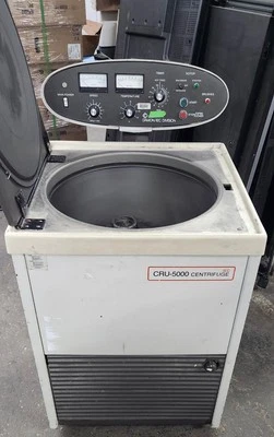 DAMON/IEC DIVISON CRU-5000 CENTRIFUGE - Image 1 of 3