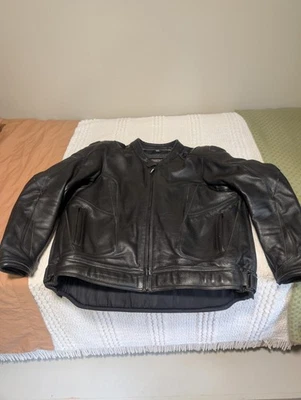 RST GT LEATHER MOTORBIKE JACKET, great condition - Image 1 of 3