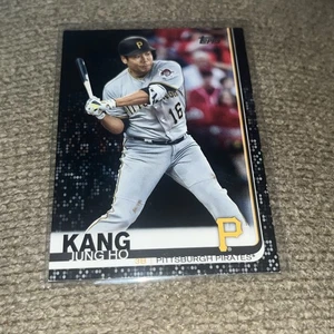 2019 Topps #391 Jung Ho Kang BLACK Parallel /67 Rare SSP Pirates - Picture 1 of 1